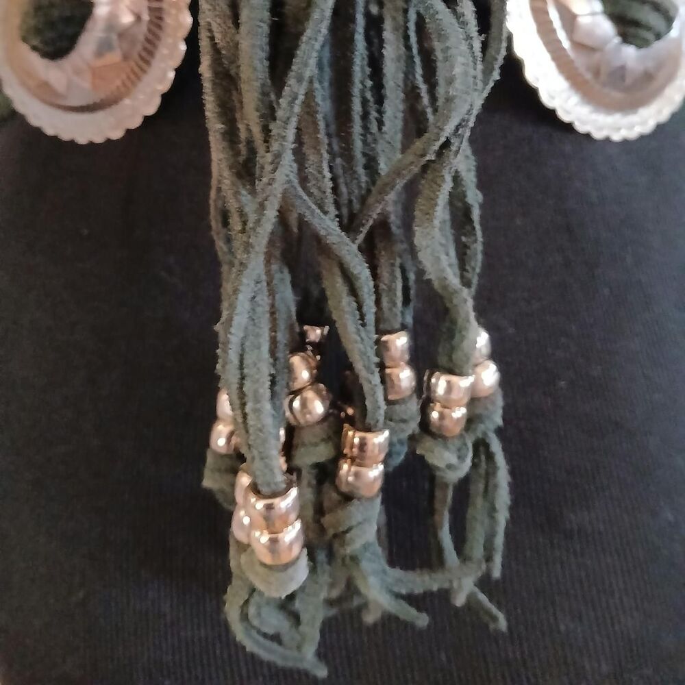 Vintage southwestern style concho belt w silver-tone conchos suede tassel straps - Picture 3 of 7